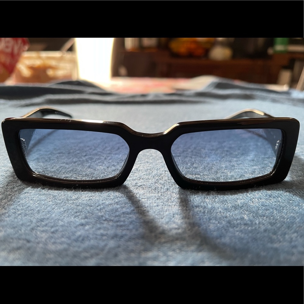 Authentic Chanel vintage sunglasses model 5046.